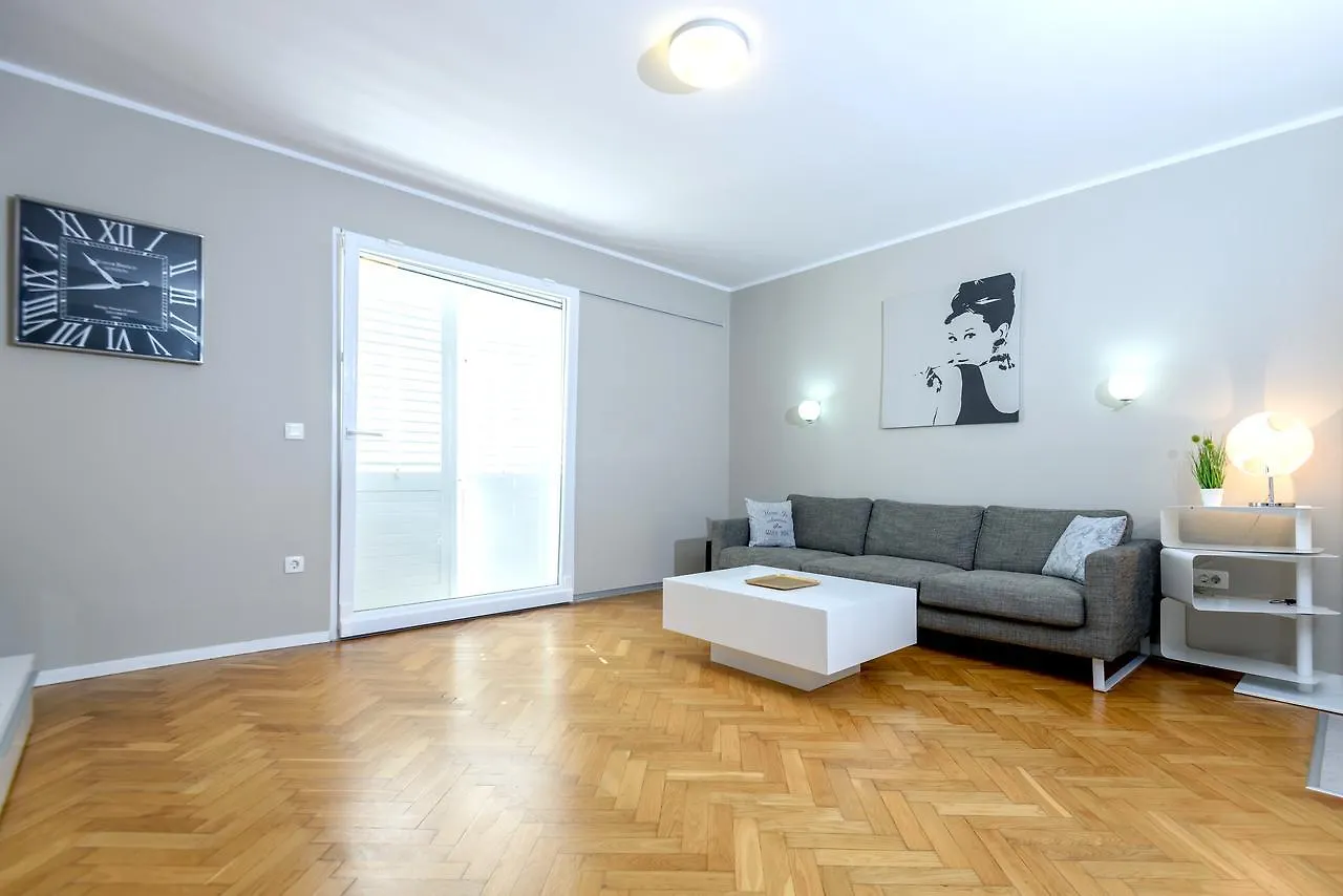 Deluxe Apartment Oskar Zadar 0*,